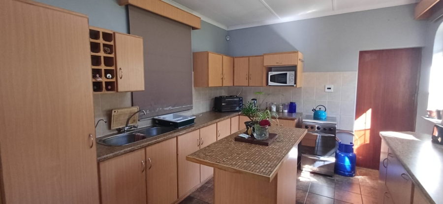 5 Bedroom Property for Sale in Morelig Free State
